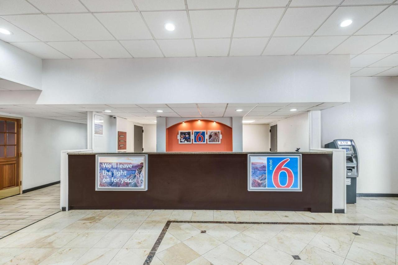 Motel 6-Henderson, Tx מראה חיצוני תמונה